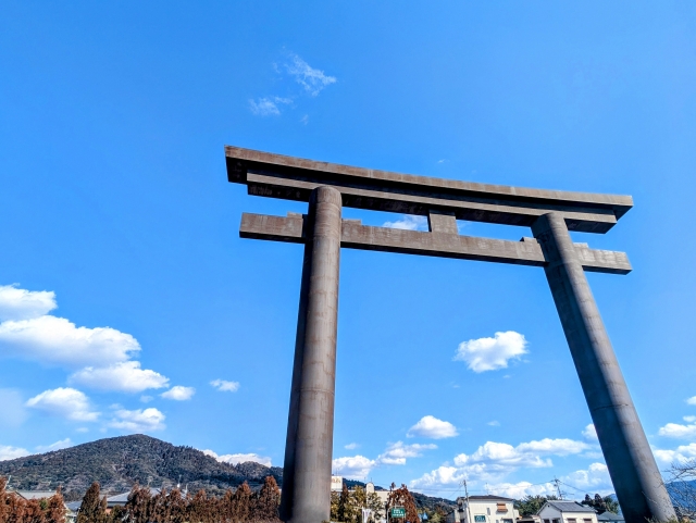 大神神社の大鳥居